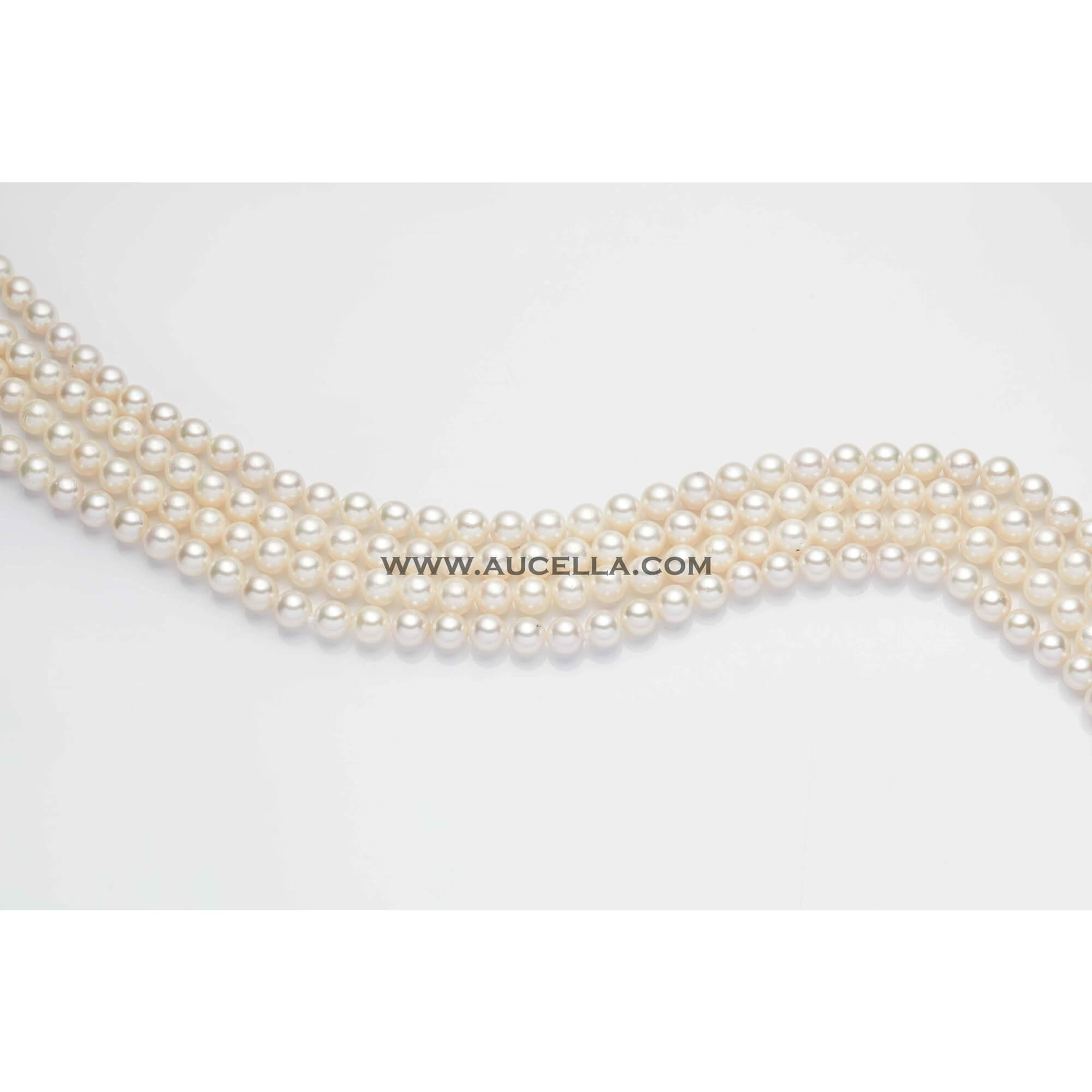 Akoya pearls 7X7,5 AA