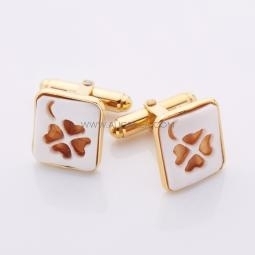 Cufflinks set in silver with natural cameos