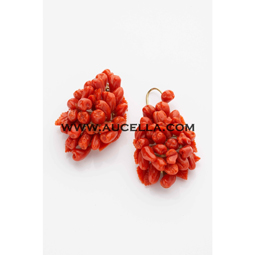 Earrings set in gold with red natural mediterranean coral