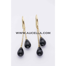 Earrings with black onyx set in gold 