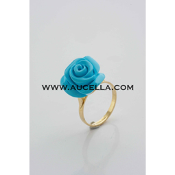 Ring set in natural turquoise 