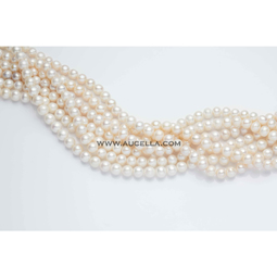 Fresh water pearls semiround mm 7